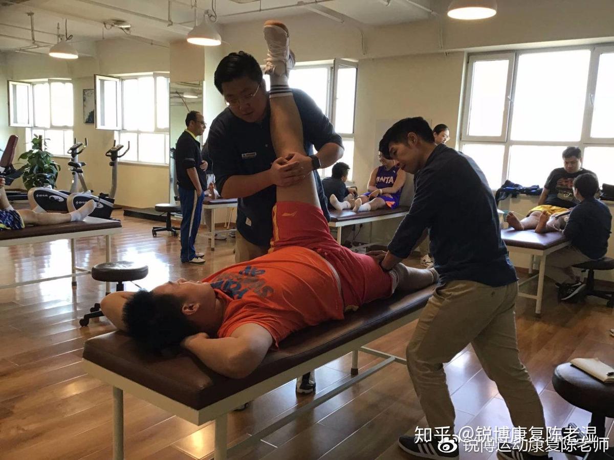 职业篮球教练如何制定有效的赛制训练计划?_0